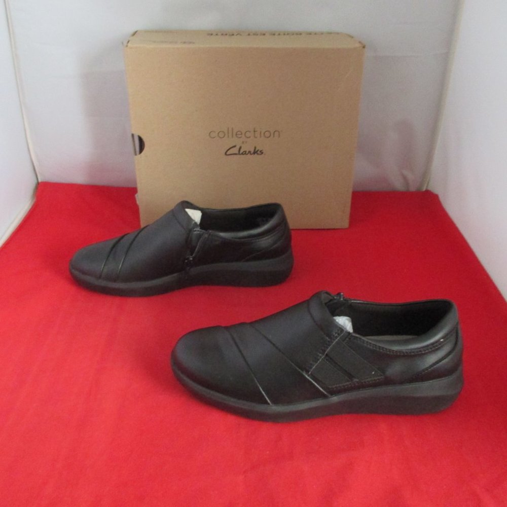 Clarks Women's Leather Zip Loafers - Black - US Size 7 M  -  #673